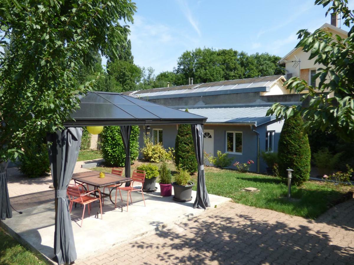 Gite De Preuilly Auxerre Exterior photo