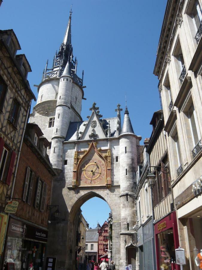 Gite De Preuilly Auxerre Exterior photo